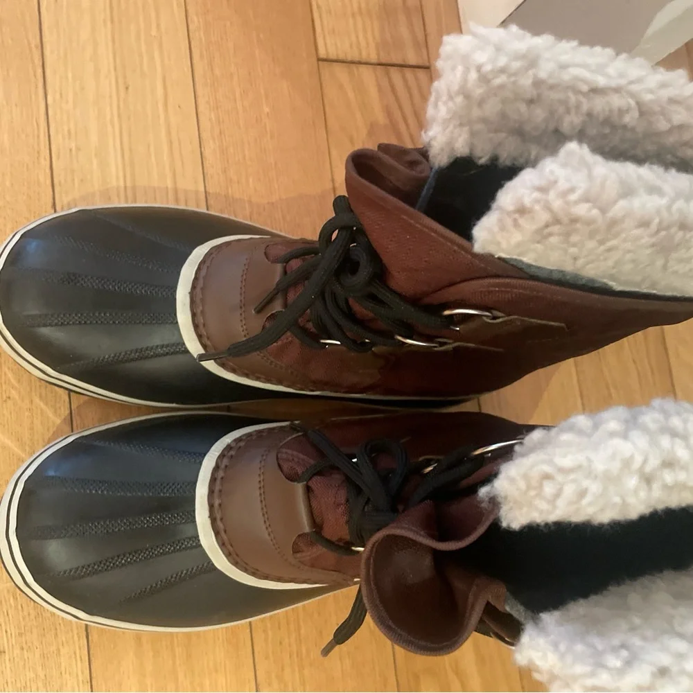 Sorel Brown and Black Winter Boots Men’s